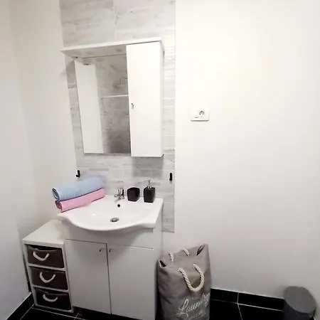 App Ania Appartement Pula